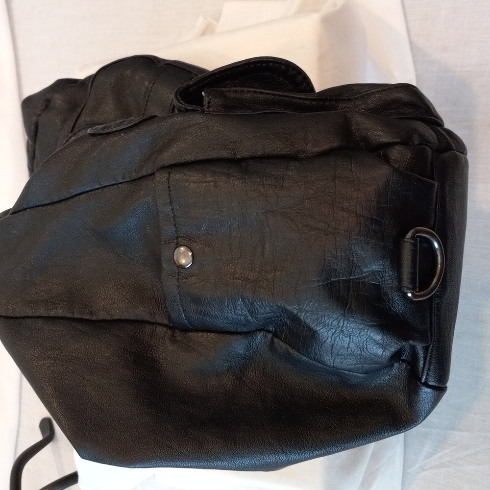 Hobo Backpack - Picture 6 of 16
